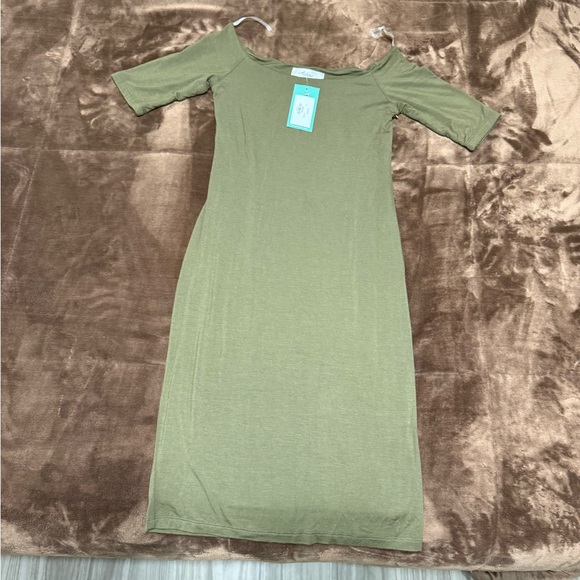 NWT woman’s size small Mahina green Dress - Picture 10 of 10